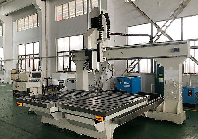 数控五轴加工中心 智能化生产精度高-beat365数控