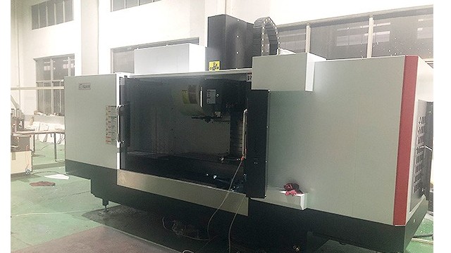 立式加工中心有几种原因卡刀？-beat365数控